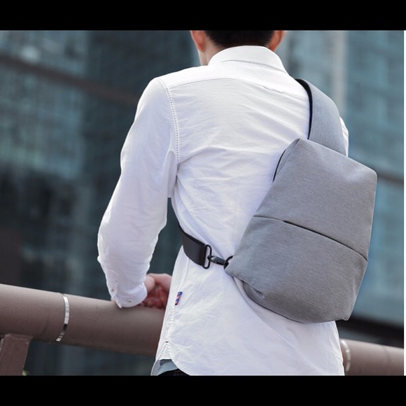 Other - NWOT Gray lightweight unisex sling crossbody bag